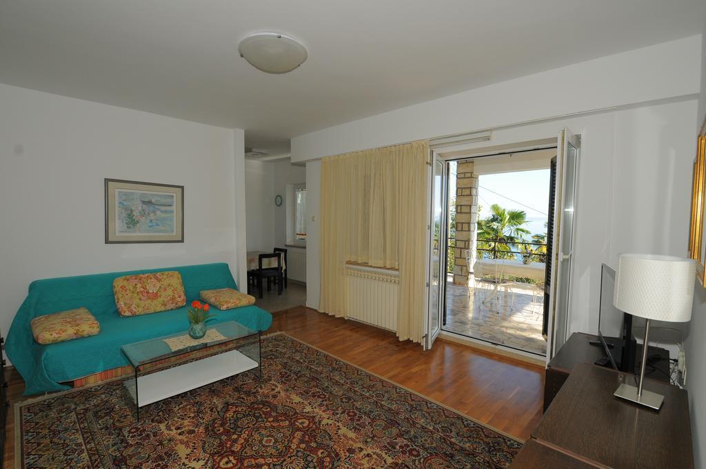 Apartment Kisic 3 Icici Bagian luar foto