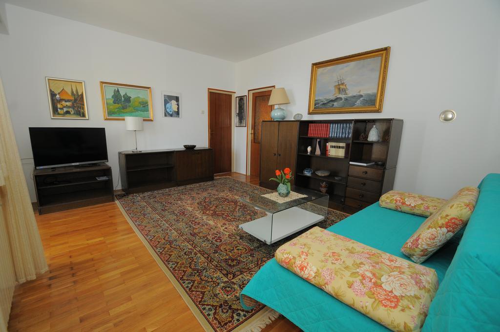 Apartment Kisic 3 Icici Bagian luar foto