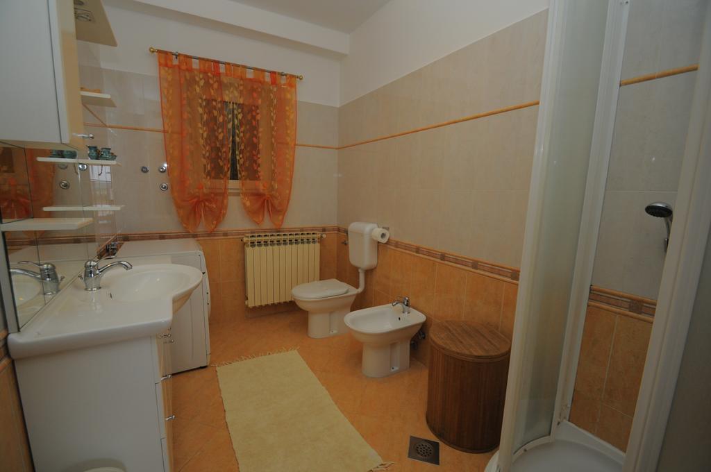Apartment Kisic 3 Icici Bagian luar foto